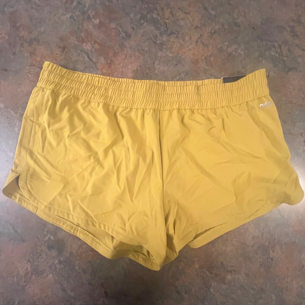 DSG Womens Mid‎ Rise Stride Run Shorts Yellow Large NWT